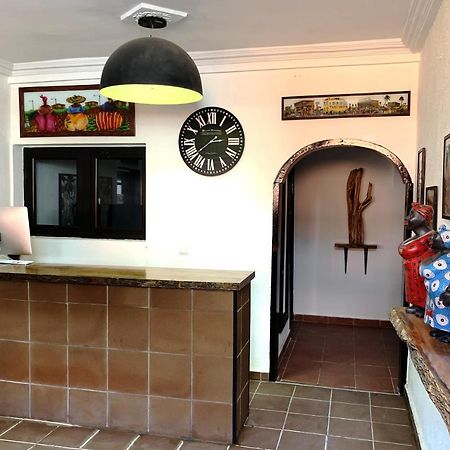 Hotel Blawa Abidjan Ngoại thất bức ảnh
