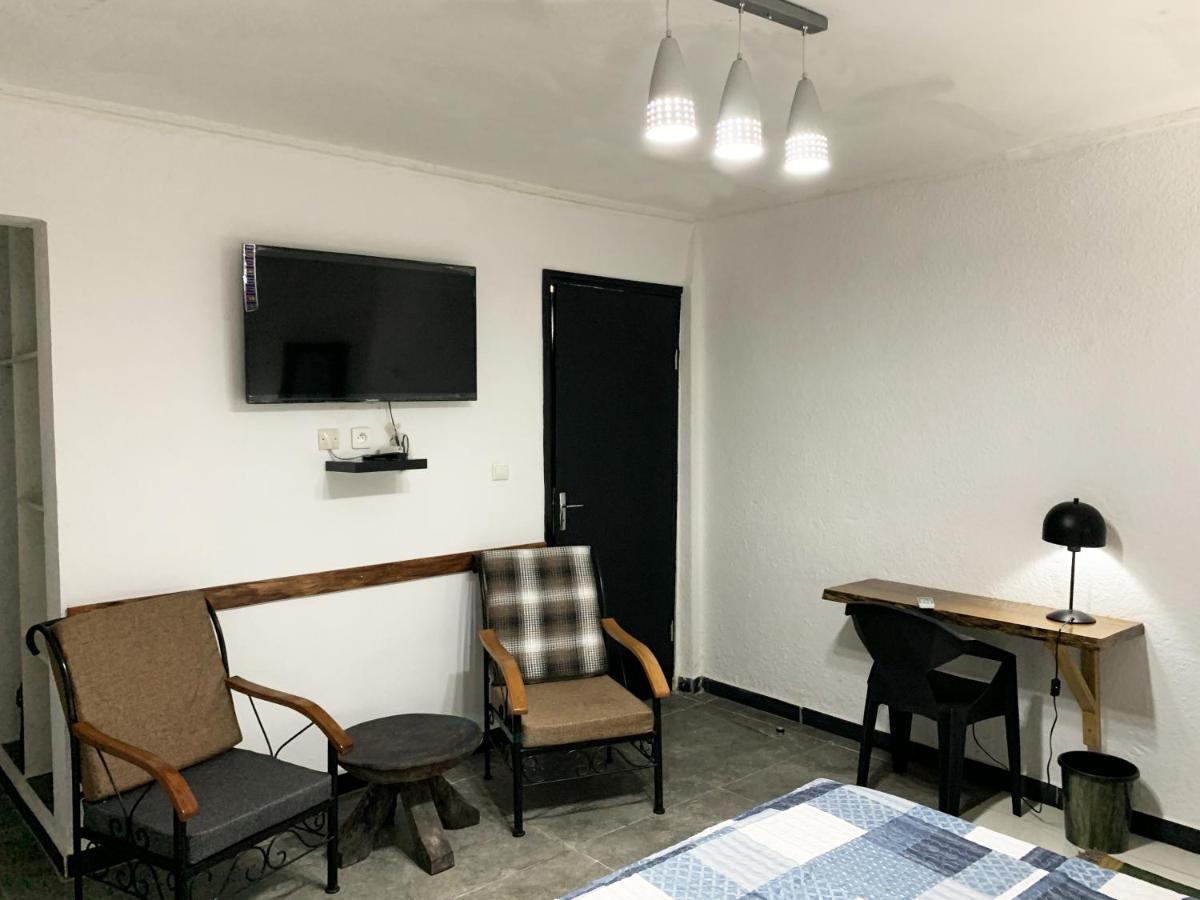 Hotel Blawa Abidjan Ngoại thất bức ảnh