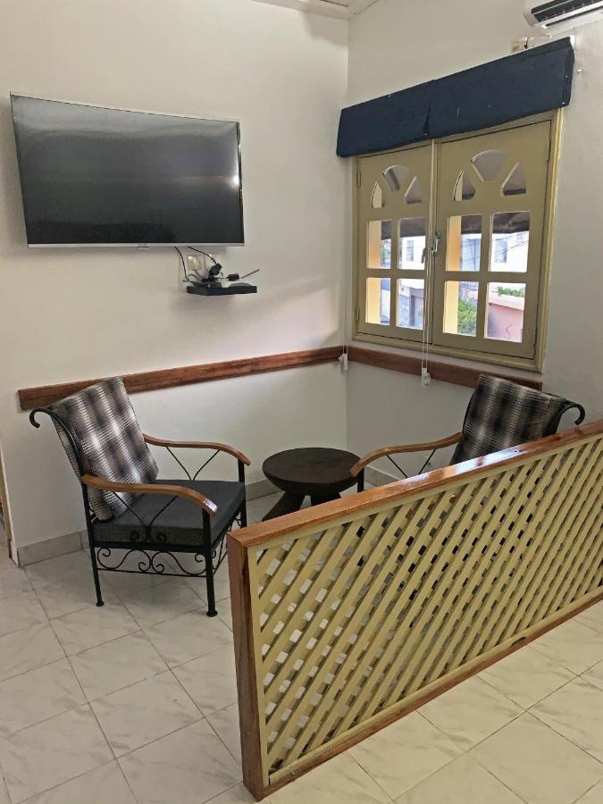 Hotel Blawa Abidjan Ngoại thất bức ảnh
